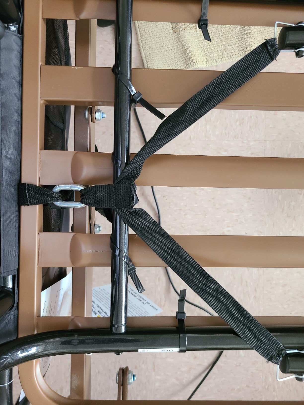 Stander EZ Adjust Bed Rail, Adjustable Senior Bedrail and Safety Assist Railing for Elderly Adults with Organizer Pouch, ASTM Safety Approved Guard-Rail, Black customer photo 2