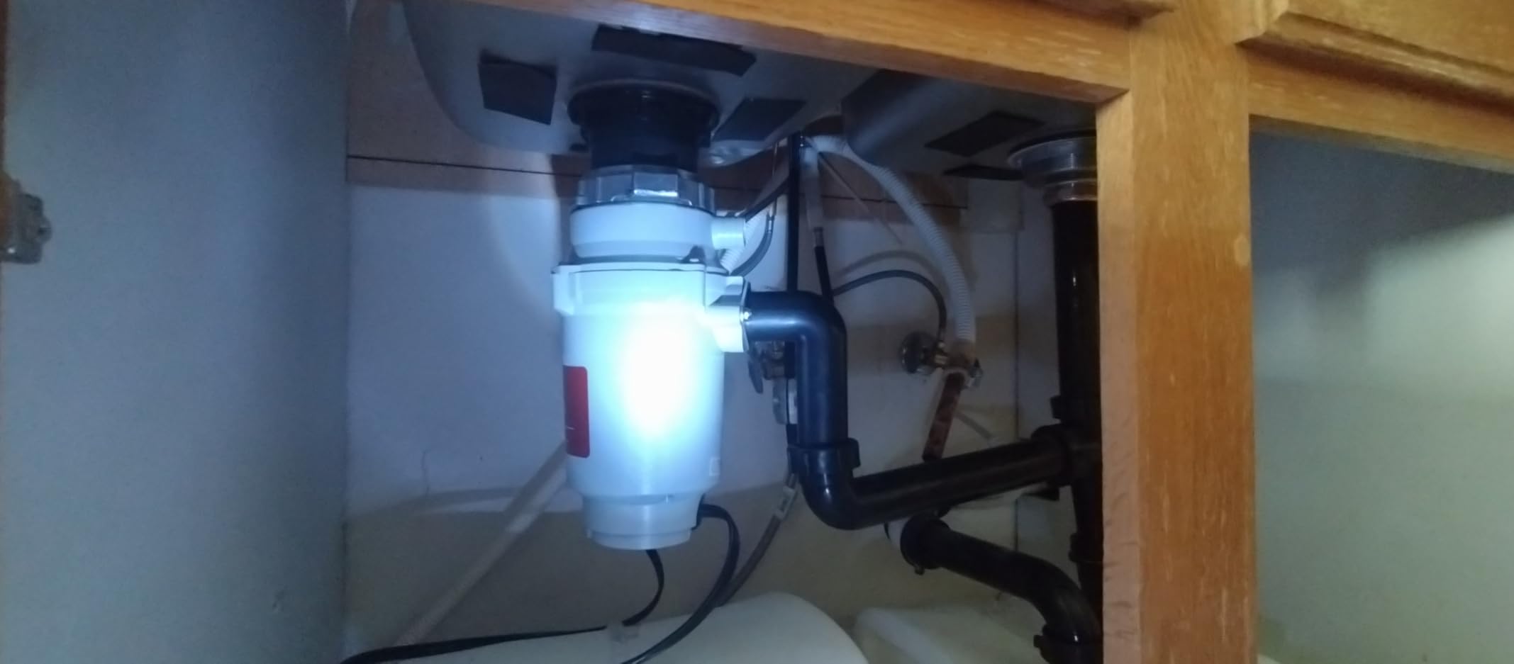 Moen L-1001 Waste King 1/2 HP Garbage Disposal with Power Cord customer photo 2