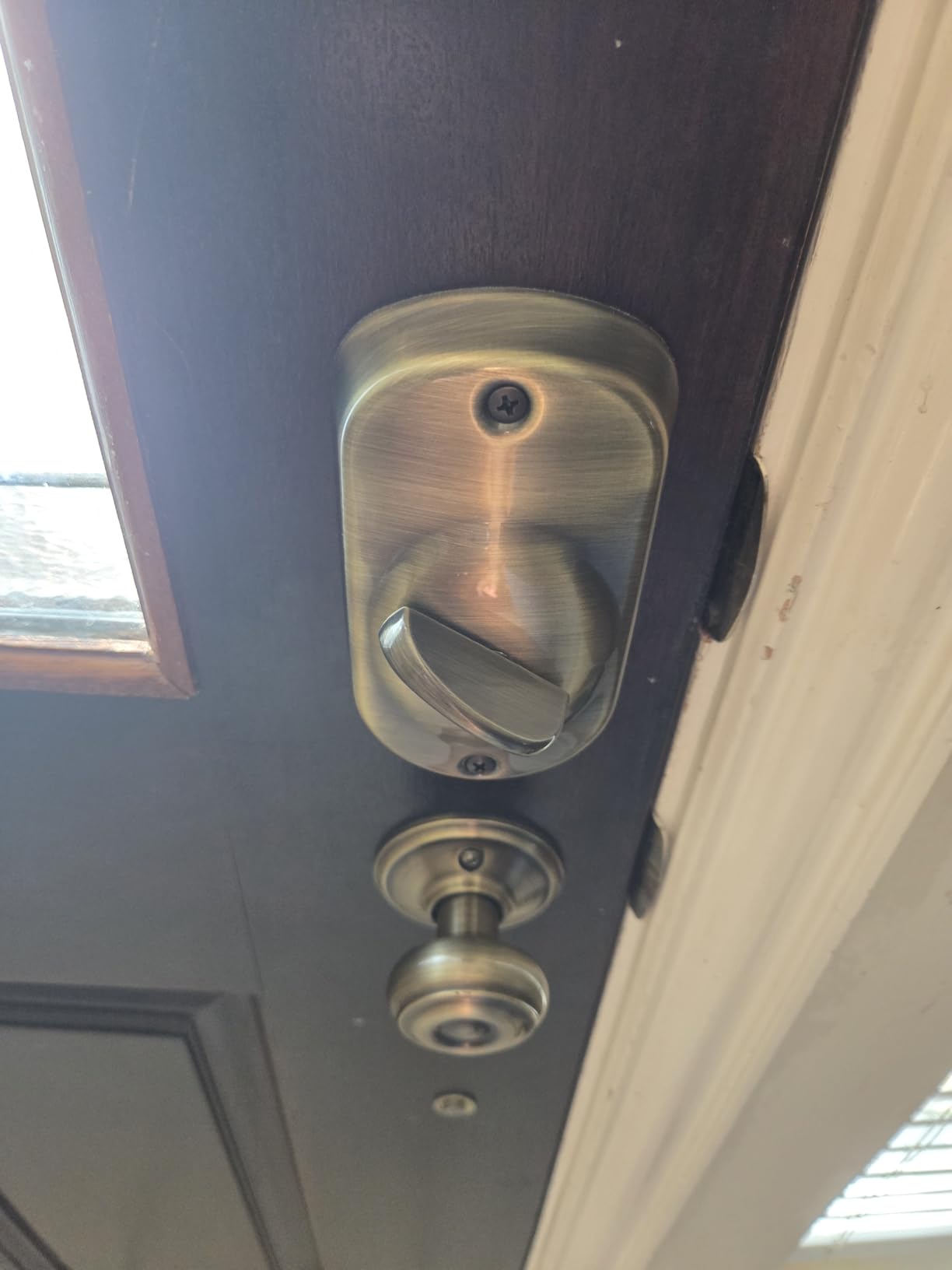 Schlage Electronic Keypad Deadbolt Lock, Camelot Trim, Satin Nickel customer photo 1