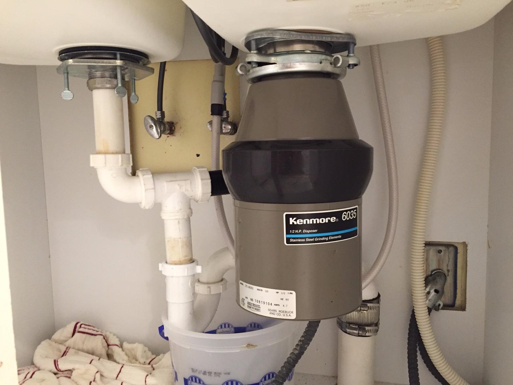 Moen L-2600 Waste King 1/2 HP Continuous Feed Garbage Disposal with Power Cord customer photo 1