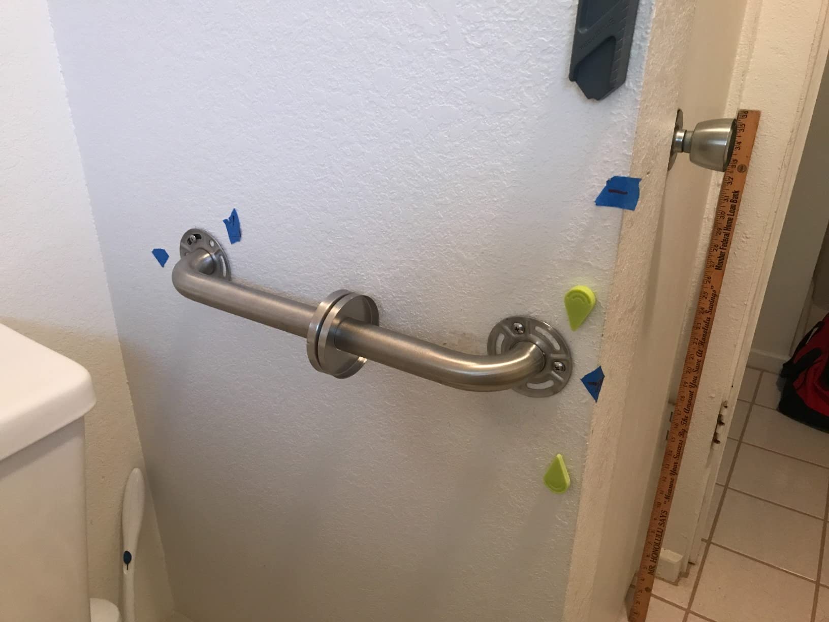 Moen Home Care Bathroom Safety 18 Inch Stainless Steel Handicap Grab Bar for Bathtub and Shower, Slip Resistant Finish, Elderly Assistance Product, Polished Brass, R8918P customer photo 2