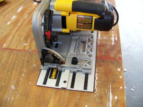 DEWALT Circular Saw, 6-1/2-Inch, TrackSaw Kit (DWS520K) customer photo 1