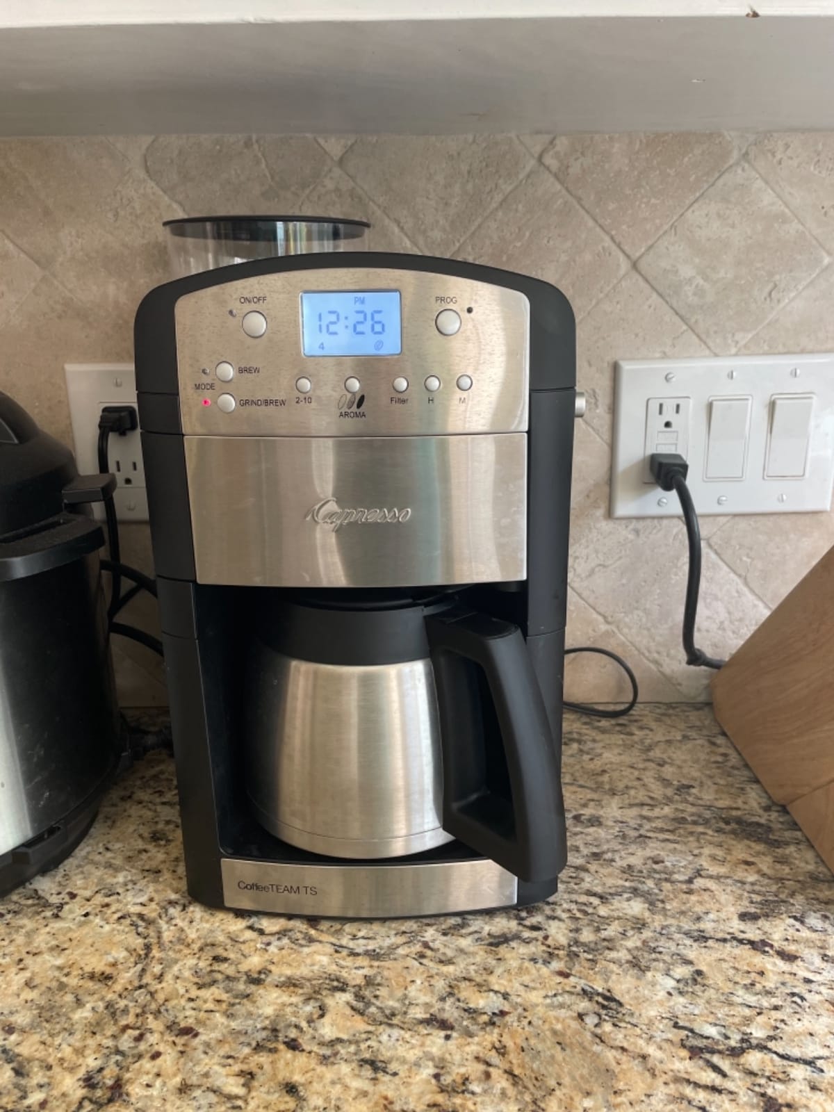 Capresso 465 CoffeeTeam TS 10-Cup Digital Coffeemaker with Conical Burr Grinder and Thermal Carafe customer photo 1