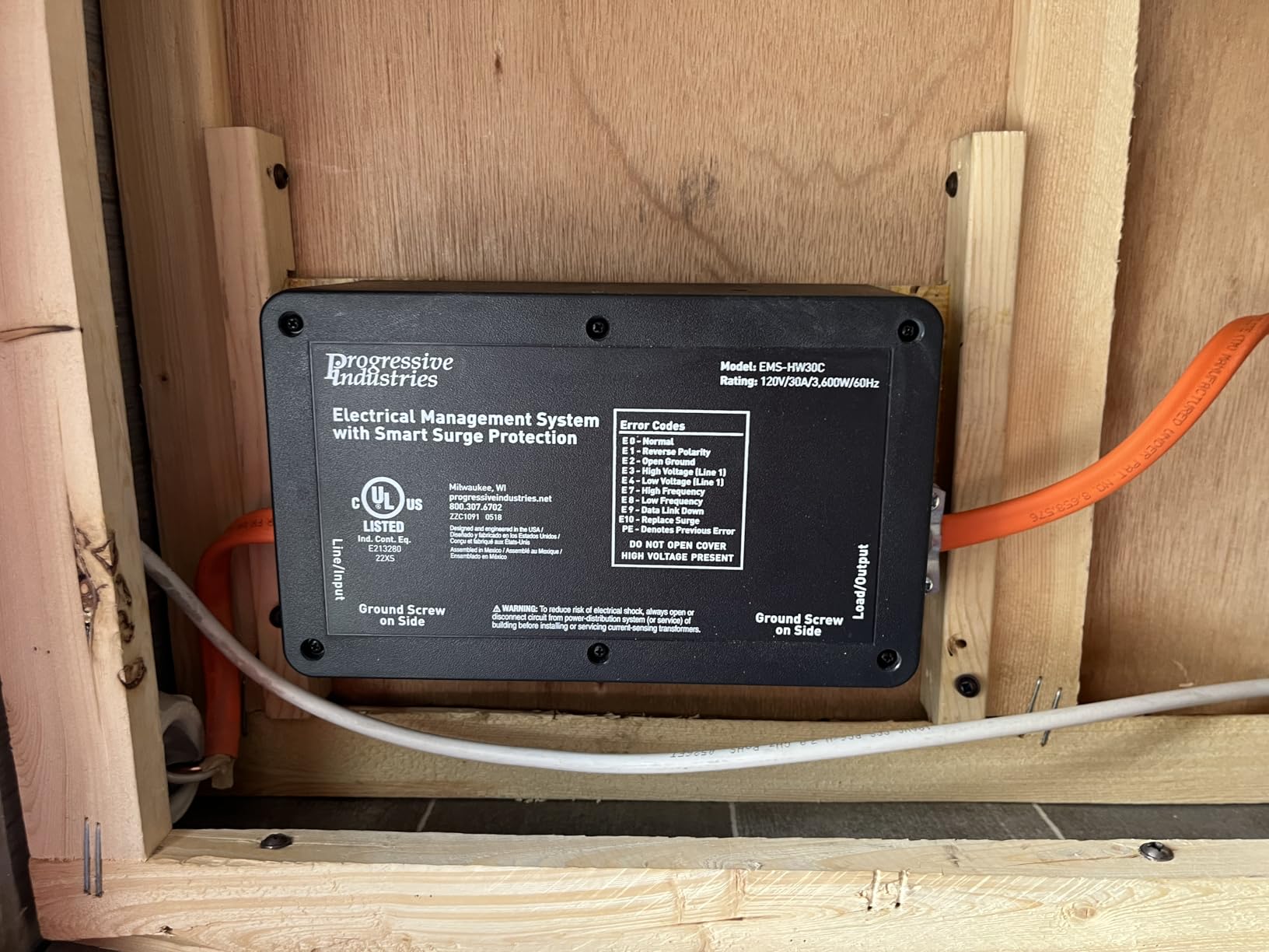 Progressive Industries EMS-HW30C Heavy Duty RV Surge Protector, Black, 30 Amp customer photo 1