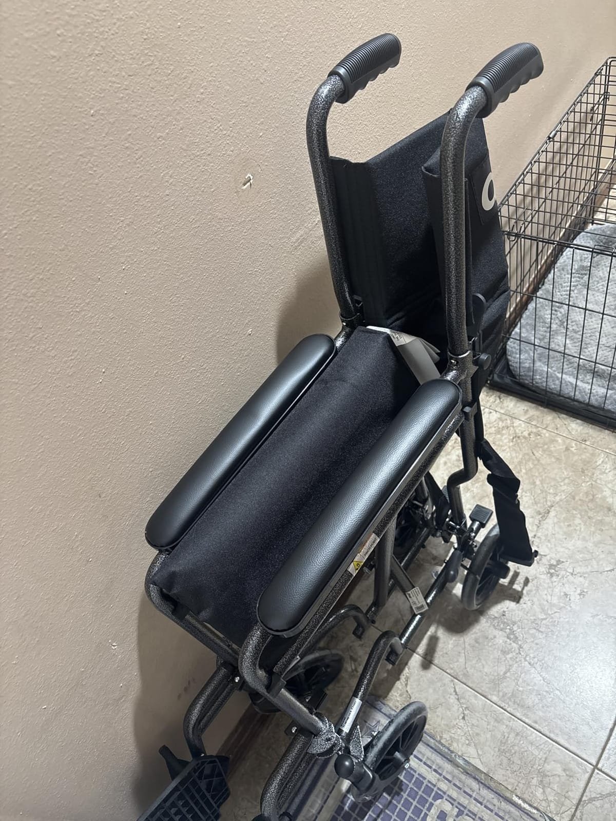 Drive Medical Folding Transport Wheelchair, Swing-Away Footrest, Silver customer photo 2