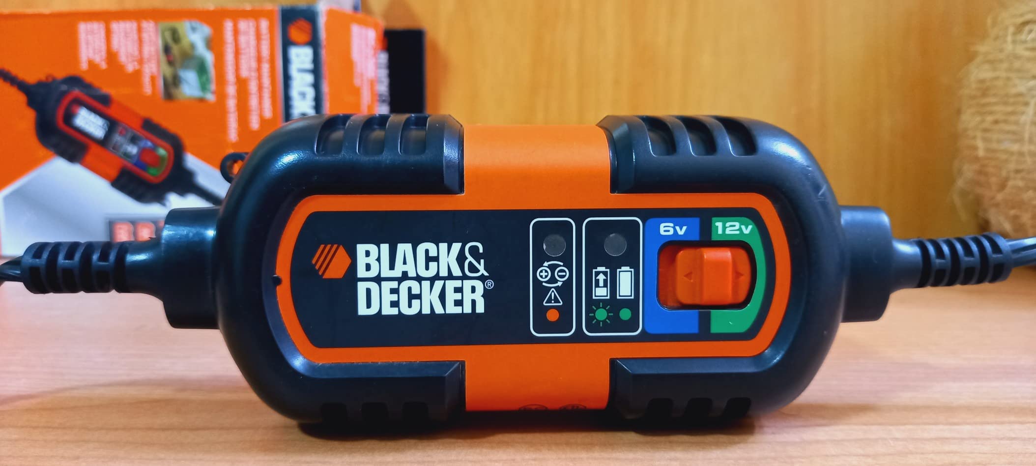 BLACK+DECKER BM3B Fully Automatic 6V/12V Battery Charger/Maintainer with Cable Clamps and O-Ring Terminals, Multi, 1.5 Amp customer photo 2
