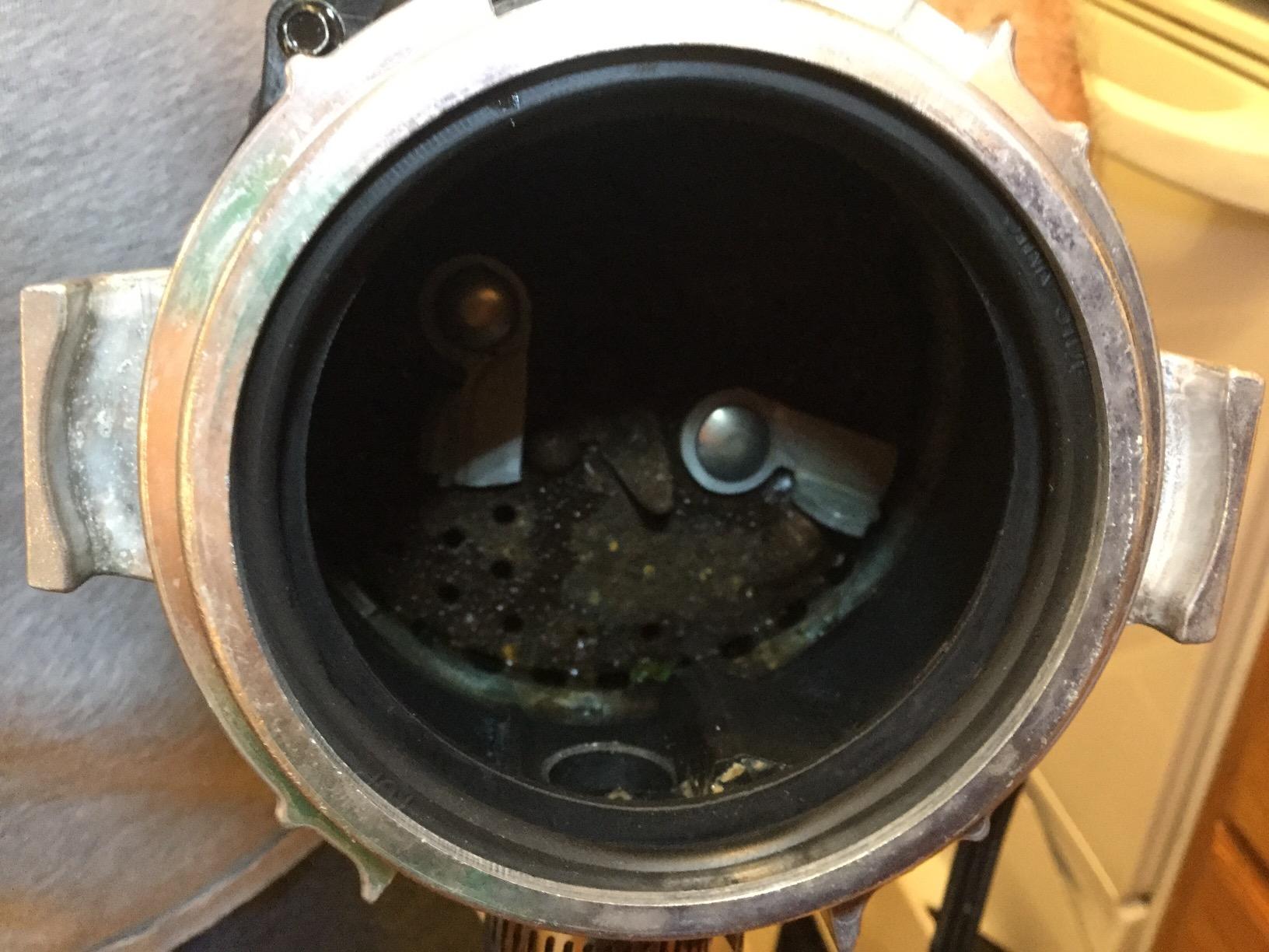 GE Disposall Continuous Feed 1/2 Horsepower Motor Garbage Disposer, Good for Grinding: Cooked Meat, Beans, & Seeds, Easy Install Kit and Power Cord Included, Recommended for 2-4 Person Homes, GFC525N customer photo 1