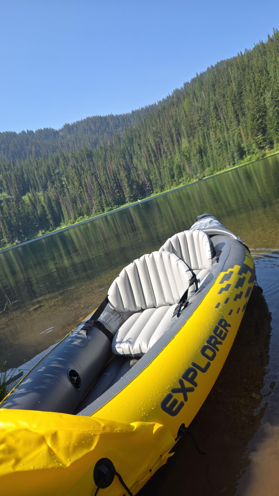Intex 68307EP Explorer K2 Inflatable Kayak Set: Includes Deluxe 86in Aluminum Oars and High-Output Pump – SuperStrong PVC – Adjustable Seats with Backrest – 400lb Weight Capacity customer photo 1