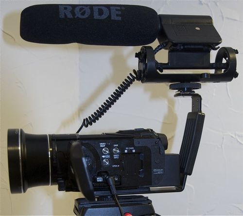 Rode VideoMic Camera-Mount Shotgun Microphone with Rycote Lyre Shock customer photo 1