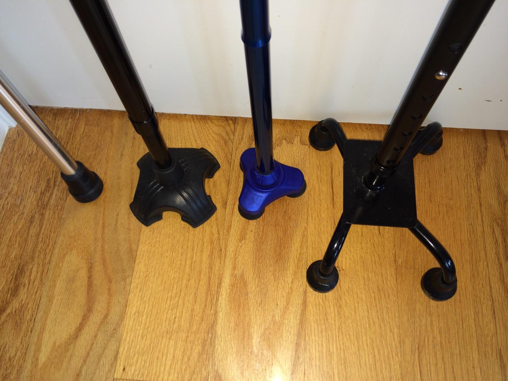 HurryCane Freedom Edition Foldable Walking Cane with T Handle customer photo 2