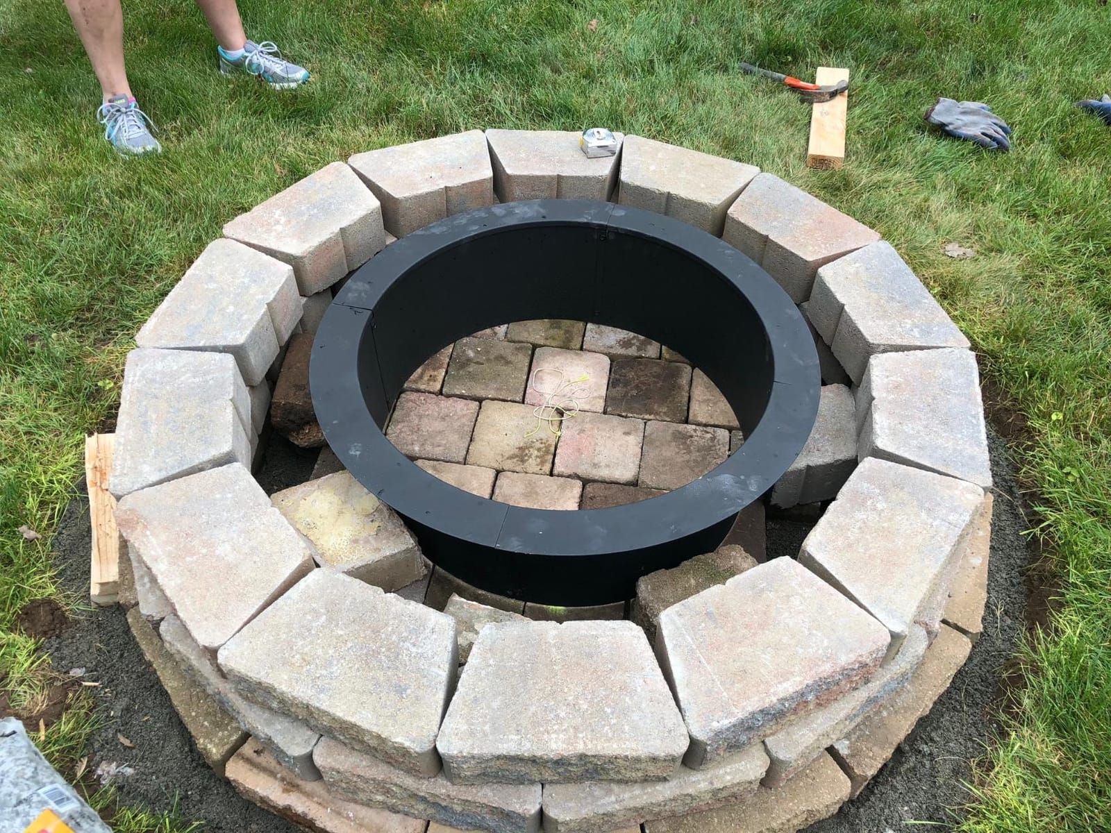 Sunnydaze Heavy Duty Steel Fire Pit Ring Insert, 33