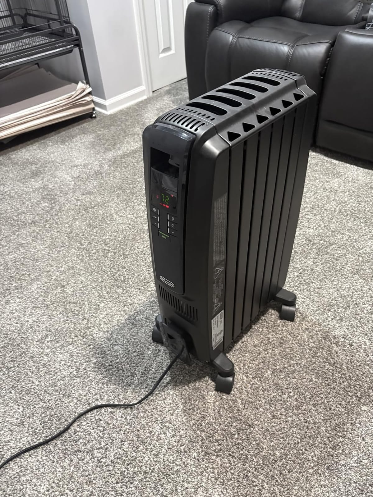 De'Longhi Dragon Digital Oil Filled Radiator Heater, 1500W Electric Space Heater for indoor use, programmable timer, Energy Saving, full room heater with safety features TRD40615E customer photo 1