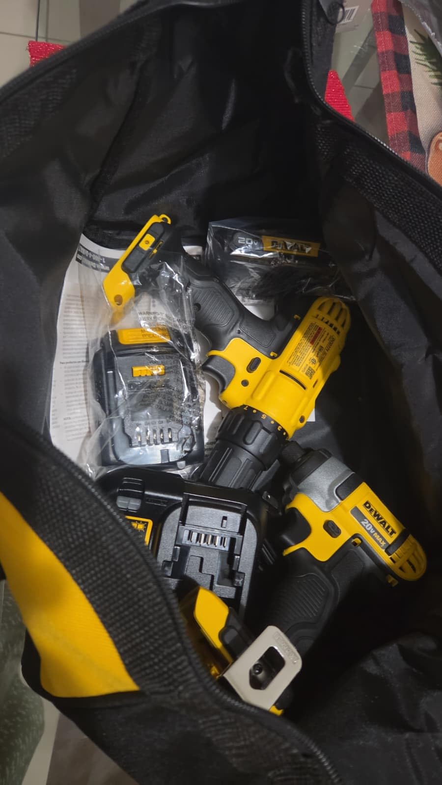 DEWALT 20V MAX Cordless Drill and Impact Driver, Power Tool Combo Kit , Includes 2 Batteries, Charger and Bag (DCK240C2) customer photo 2