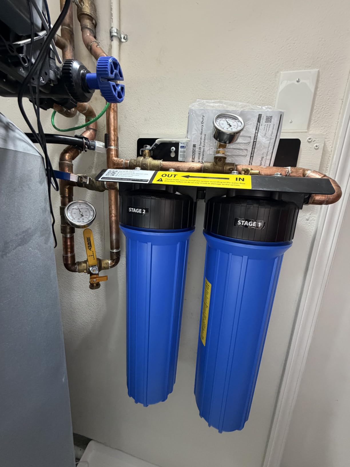 iSpring WGB22B 2-Stage Whole House Water Filtration System, 20” x 4.5” Sediment & Carbon Block Filters, Removes up to 99% Chlorine, Fine Sediment and Bad Taste Removal customer photo 1