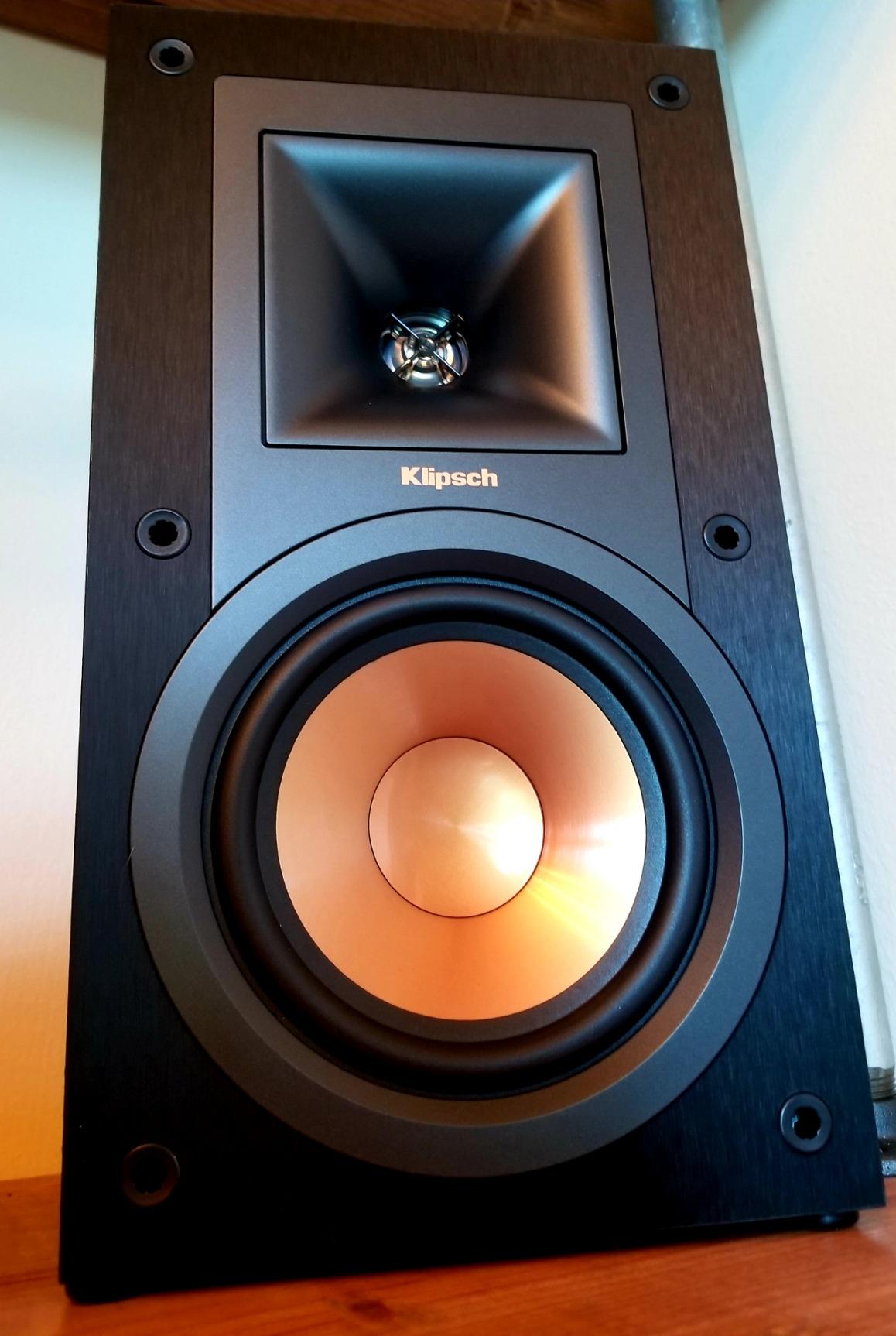 Klipsch R-15M Bookshelf Speaker (Pair) customer photo 2