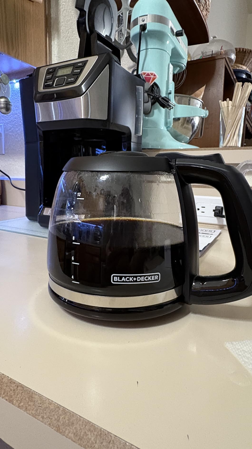 BLACK+DECKER 12-Cup Grind and Brew Coffee Maker customer photo 2