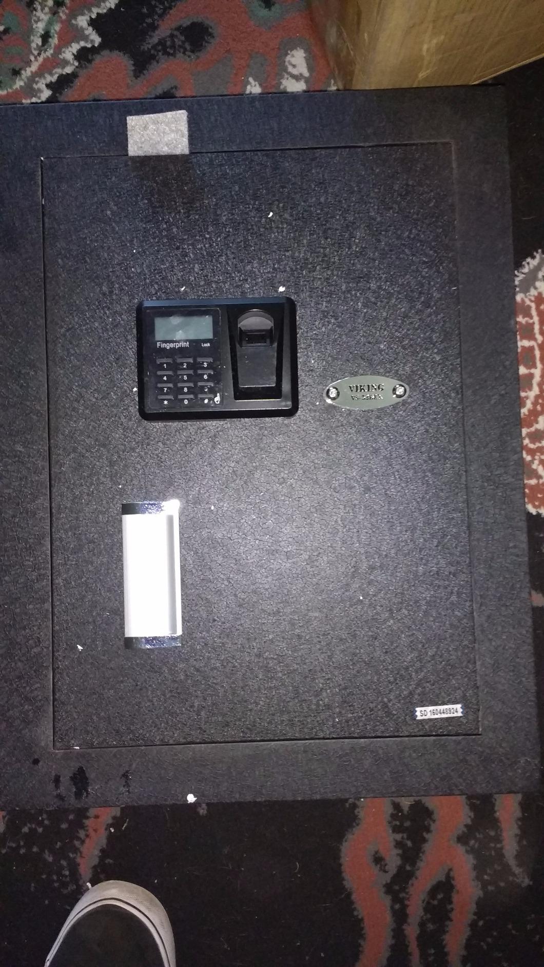 Viking Security Safe VS-52BLX Hidden Wall Biometric Safe customer photo 2