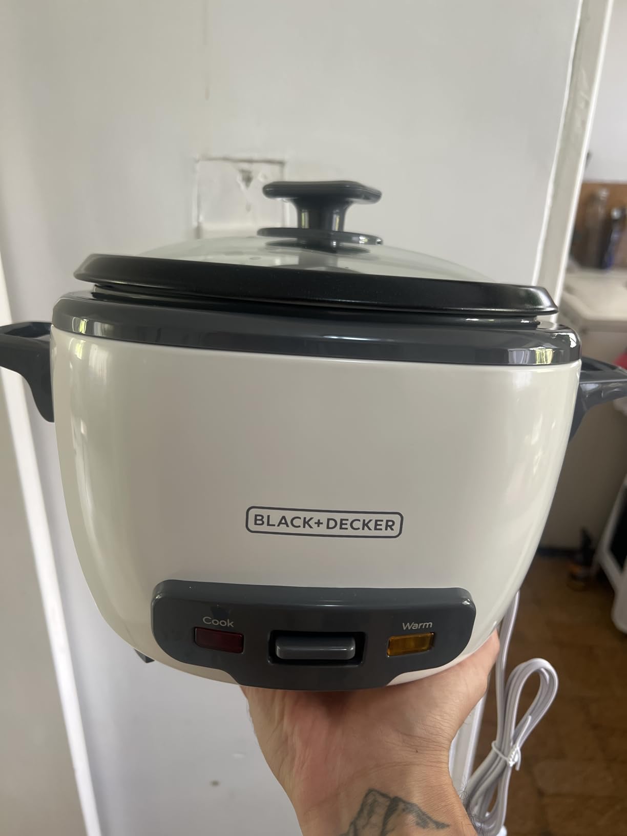 BLACK+DECKER 16-Cup Rice Cooker, RC516, 8-Cup Uncooked Rice, Steaming Basket, Removable Non-Stick Bowl, One Touch customer photo 2