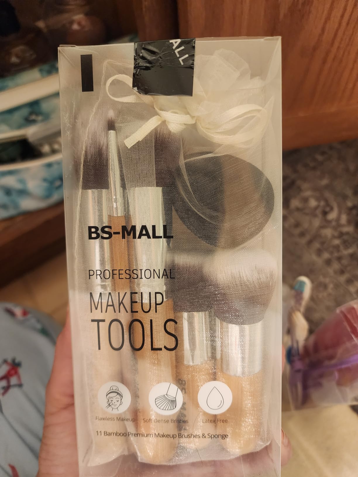BS-MALL Makeup Brush Set 11 Pcs Makeup Sponge, Professional Bamboo Makeup Brushes for Foundation, Powder, Blush, Concealer, Eyeshadow & Blending, Ideal for Travel, Beginners & Makeup Artists customer photo 1