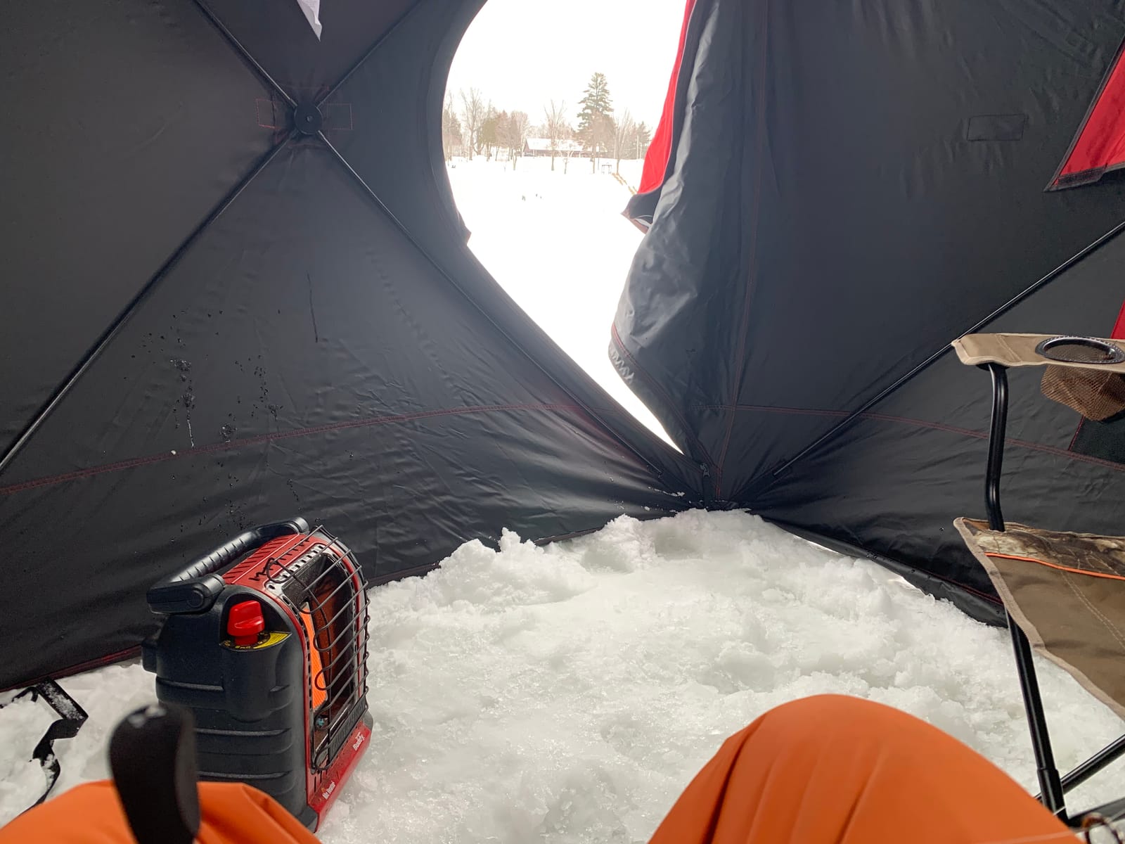 THUNDERBAY Ice Cube 2-4 Man Portable Ice Shelter, 24/34 Square Feet of Fishable Area, Portable 2-3 Person Ice Shanty customer photo 2