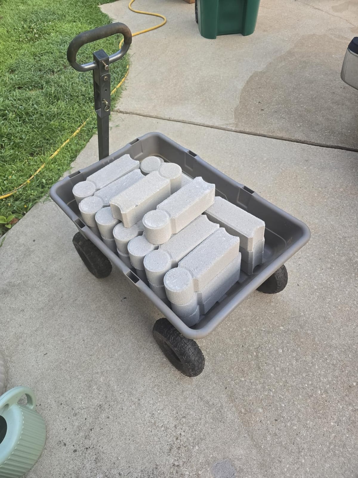 Gorilla Carts Poly Dump Cart, 1200 lb. Capacity, 6 Cu Ft customer photo 1