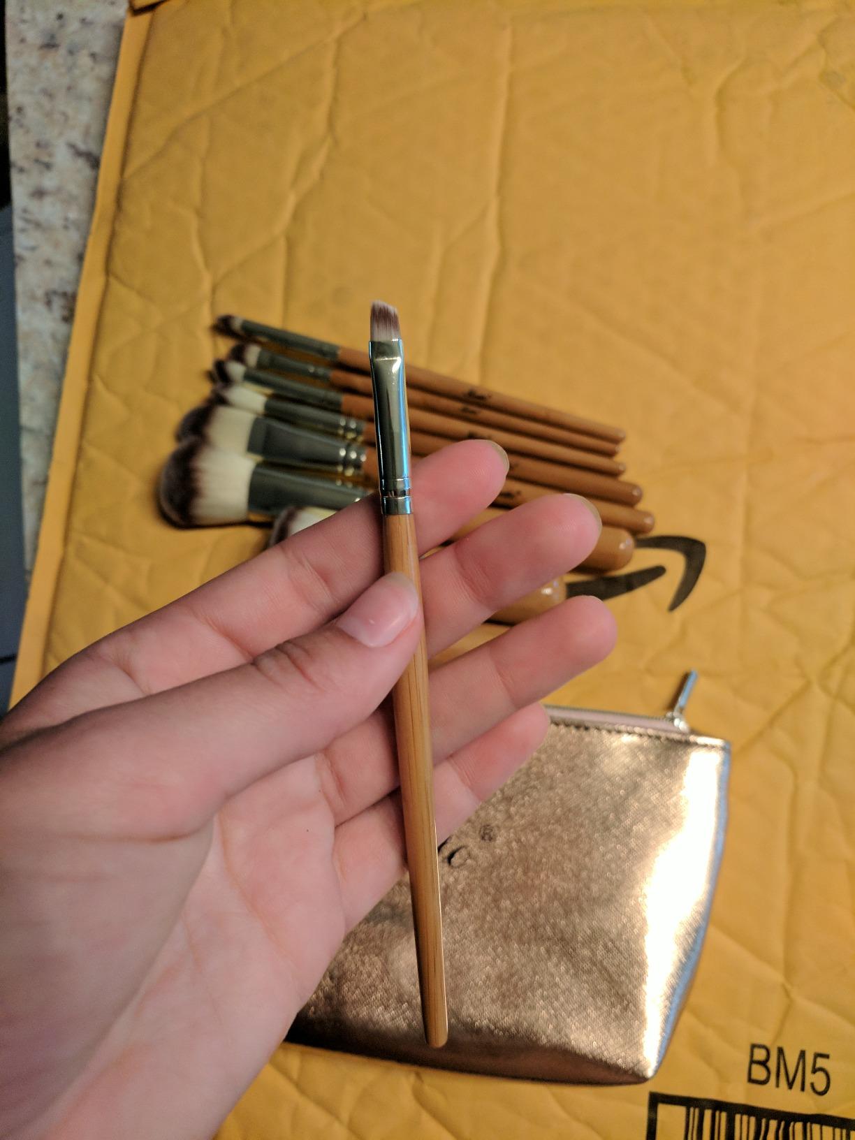 Matto 9-Piece Bamboo Makeup Brush Set with Travel Bag for Face and Eye customer photo 2