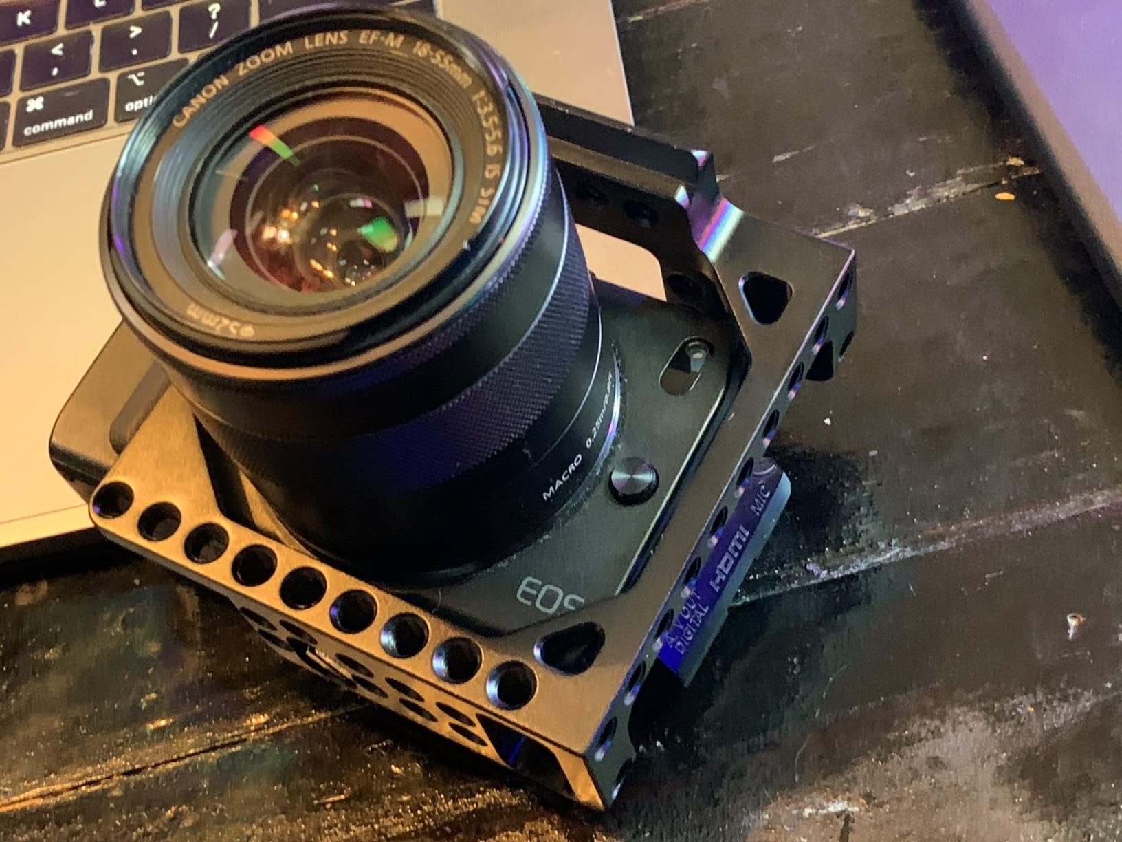 CAMVATE Camera Cage for Sony Alpha A6600/A6500 with Conversion 1/4