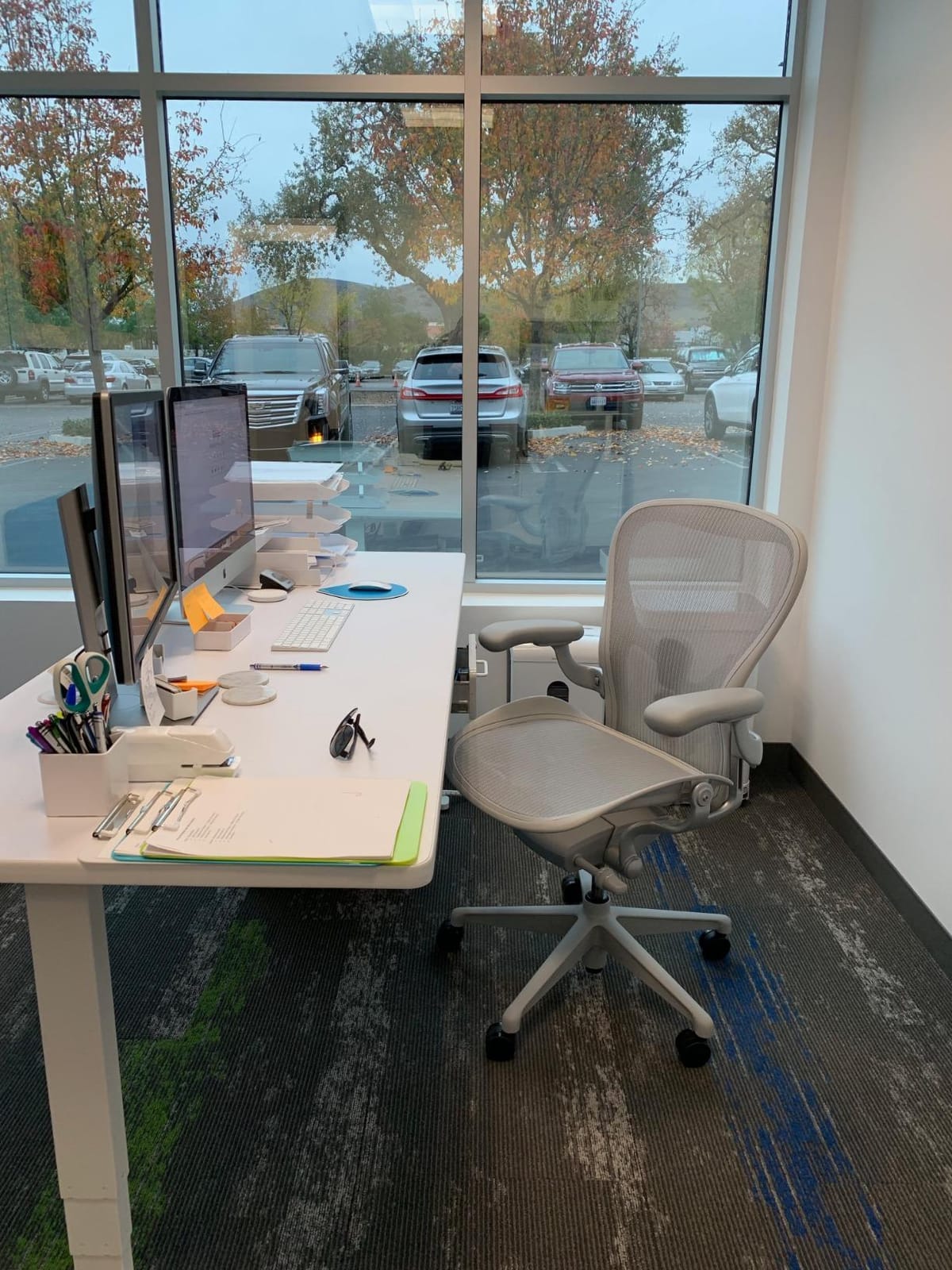 Herman Miller Aeron Ergonomic Chair - Size B, Graphite customer photo 2
