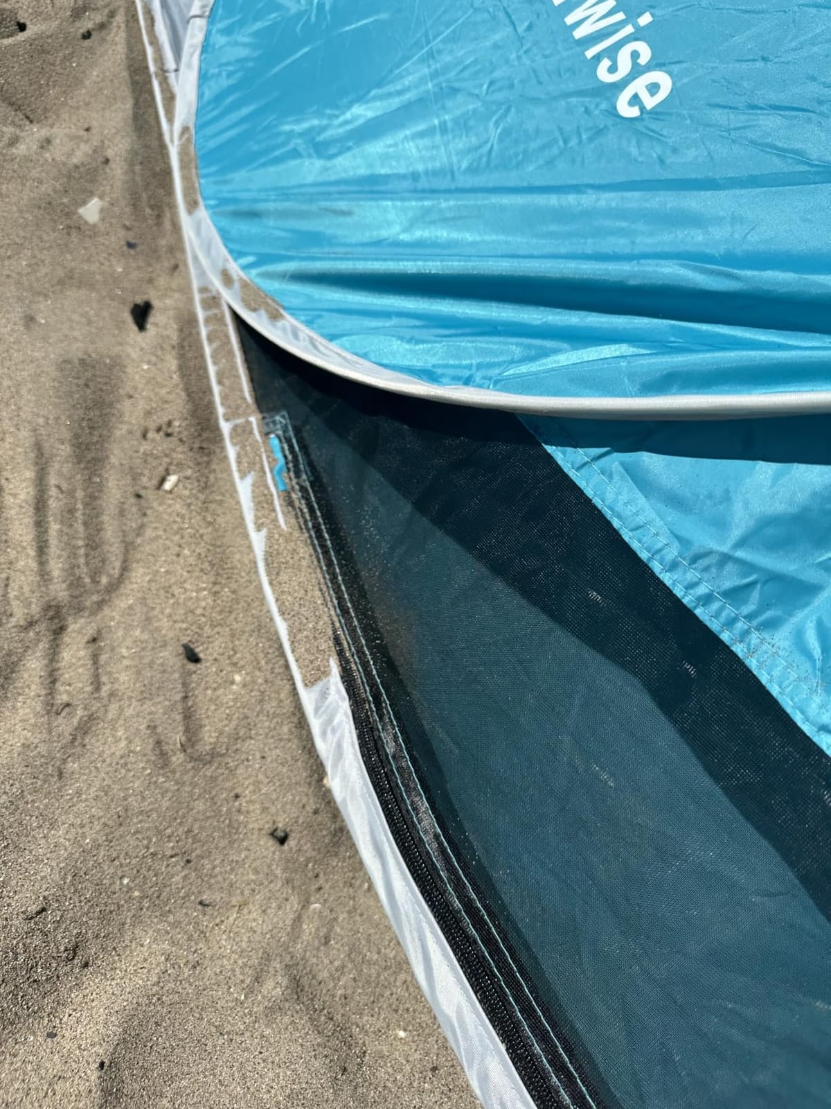 Wolfwise Pop Up Beach Tent, Easy Setup Sun Shade Shelter Foldable 3 Person customer photo 1