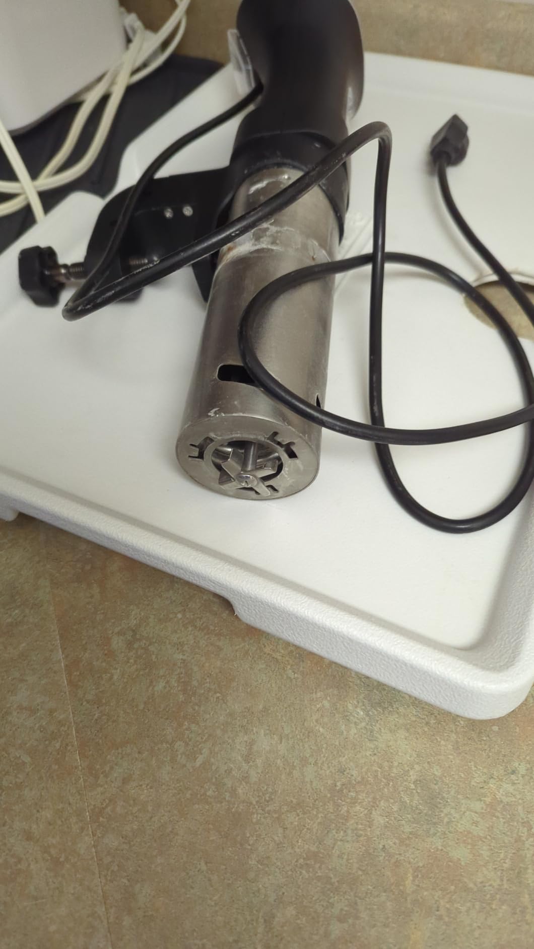 Monoprice Sous Vide Immersion Cooker 800W - With Adjustable Clamp And Digital LED Touch Screen, Easy To Clean, Black and Silver - Strata Home Collection customer photo 2