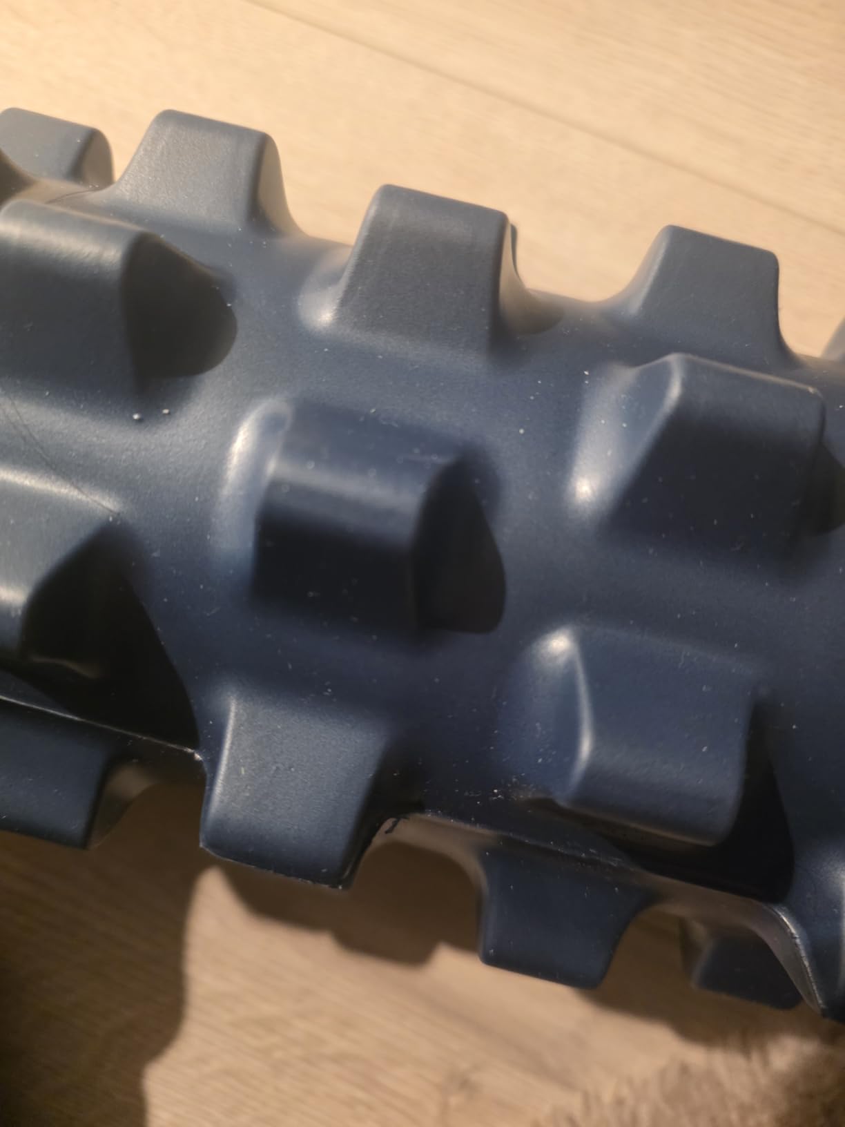 RumbleRoller Original Foam Roller Deep Tissue Massage Roller for Muscle Recovery (Midsize 22-Inch) customer photo 1