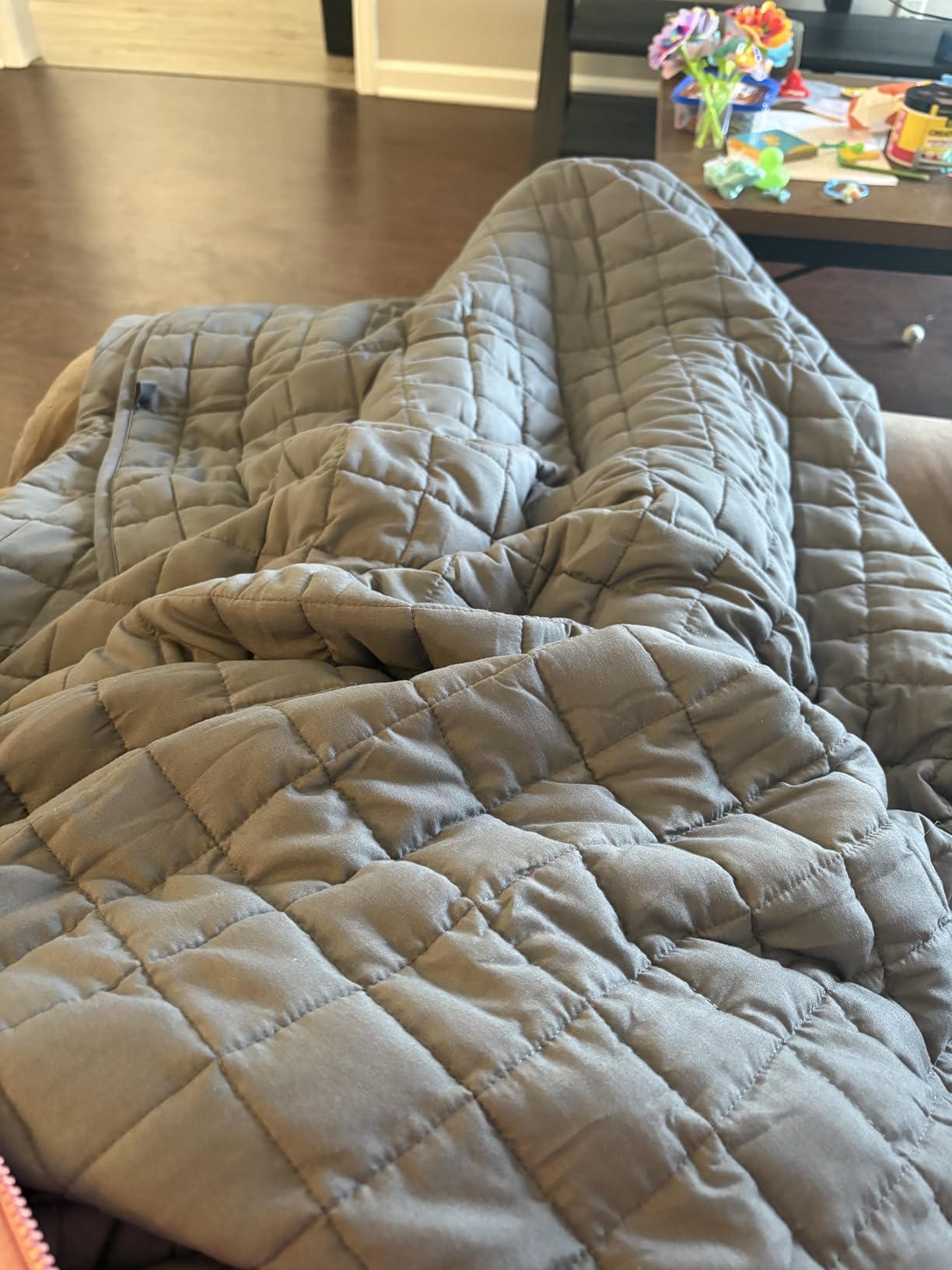 YnM 15lbs Weighted Blanket for Adults, 48x72 Inches, Dark Grey customer photo 1