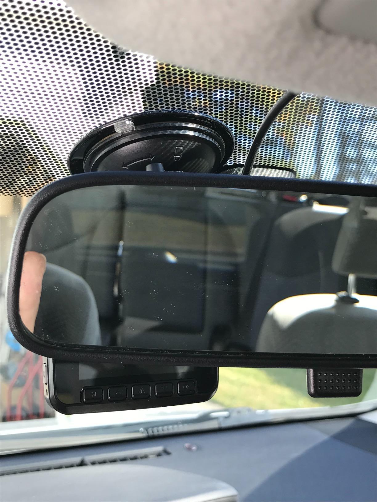 ROVE R2-4K Dash Cam, 4K UHD 2160P Car Camera, 8MP Sensor, WiFi 6 and GPS customer photo 1