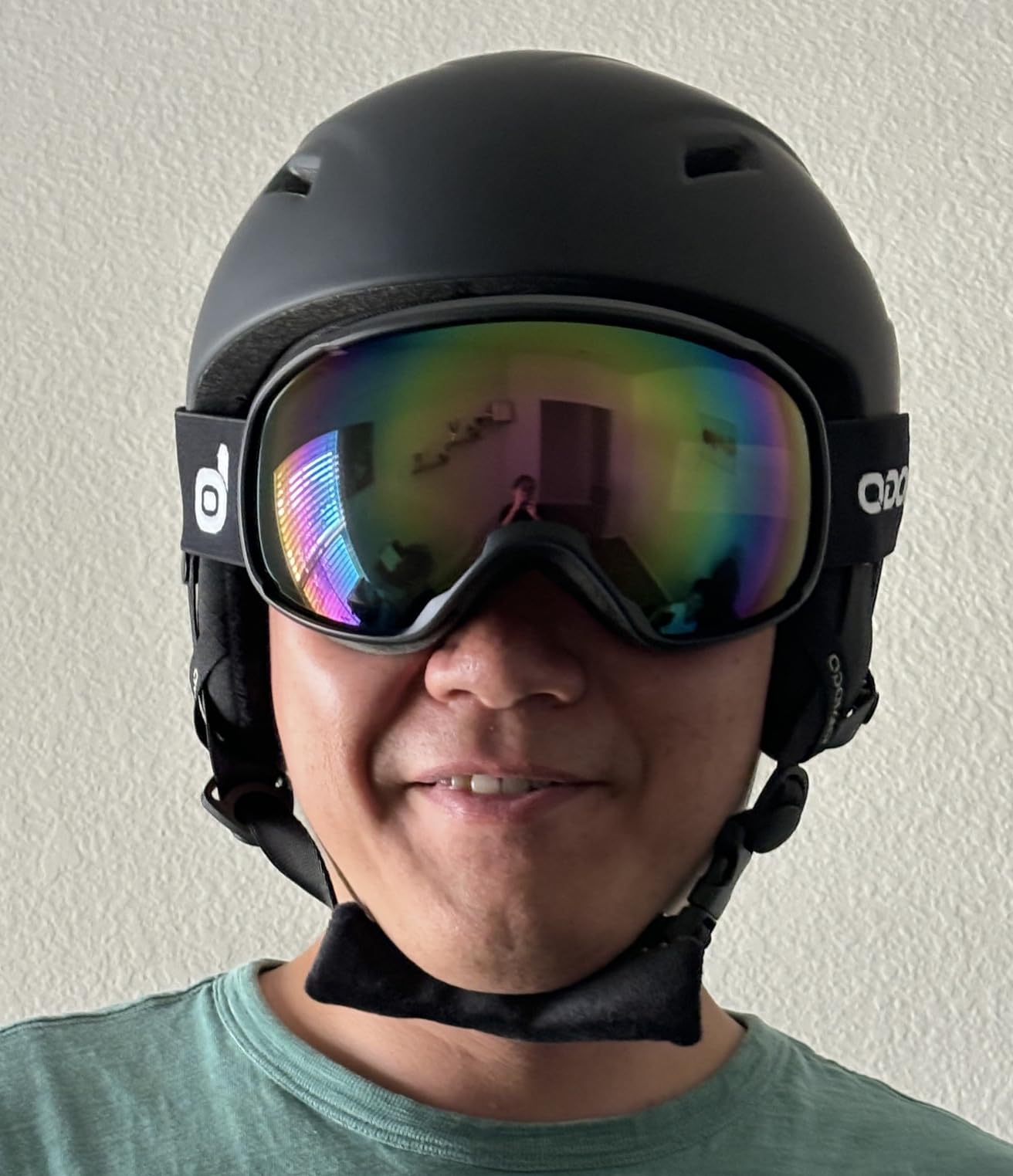 Odoland Ski Helmet and Goggles Set, Snowboard Helmet Glasses for Men, Women & Youth - Shockproof/Windproof Gear for Skiing, Snowboarding customer photo 1