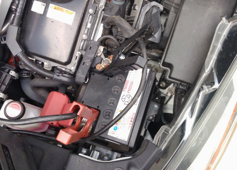 Schumacher Electric Car Battery Jump Starter & Power Station, DSR119 customer photo 1