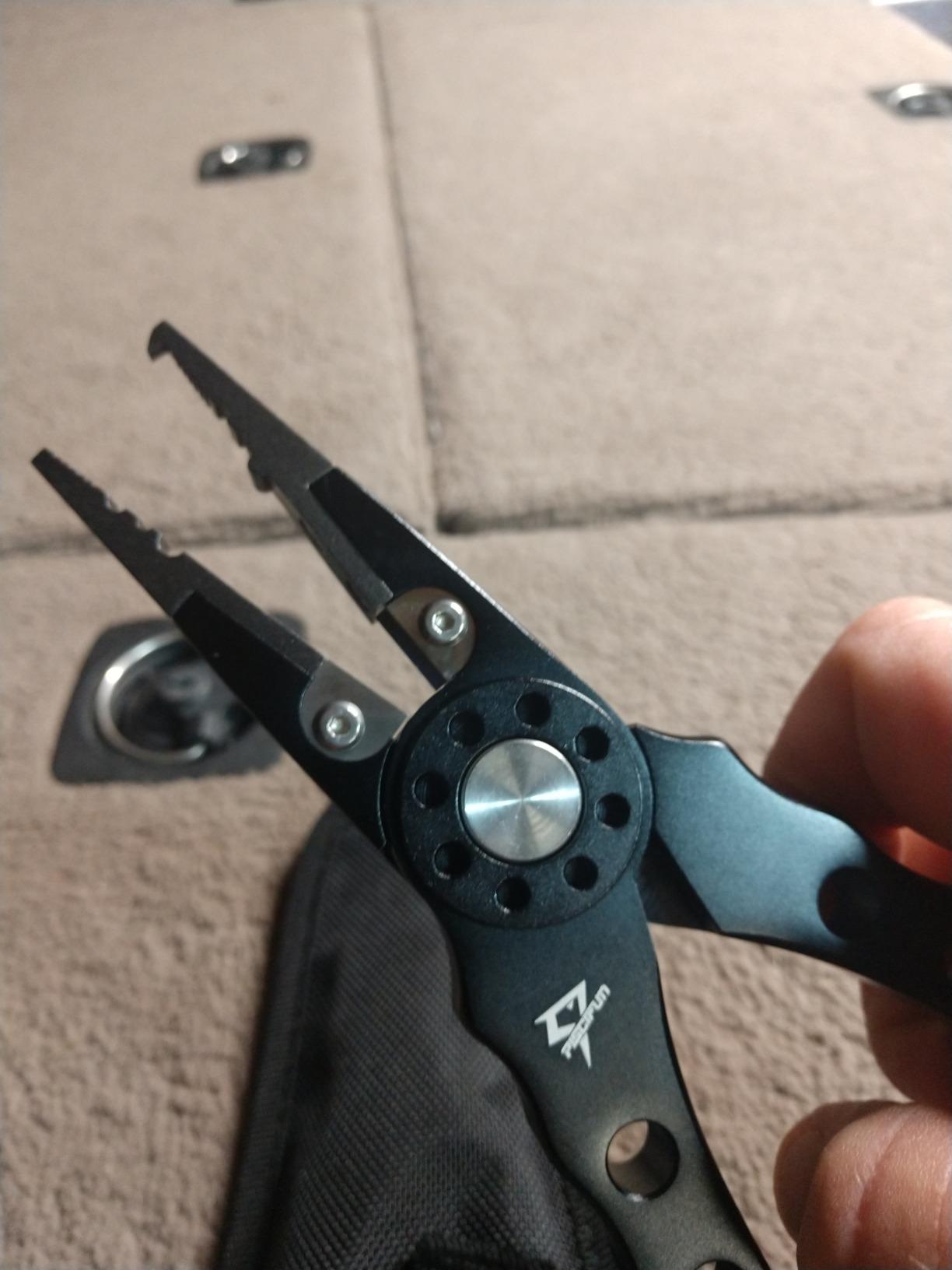 Piscifun Saltwater Fishing Pliers, Aluminum, Split Ring, Braid Cutter customer photo 1