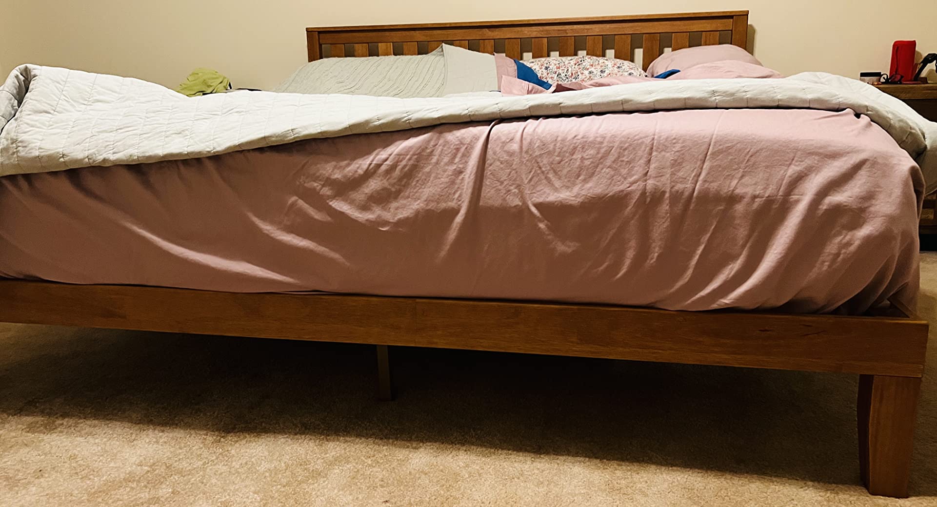 Zinus Alexia Solid Wood Platform Bed Frame with Headboard, Queen customer photo 2