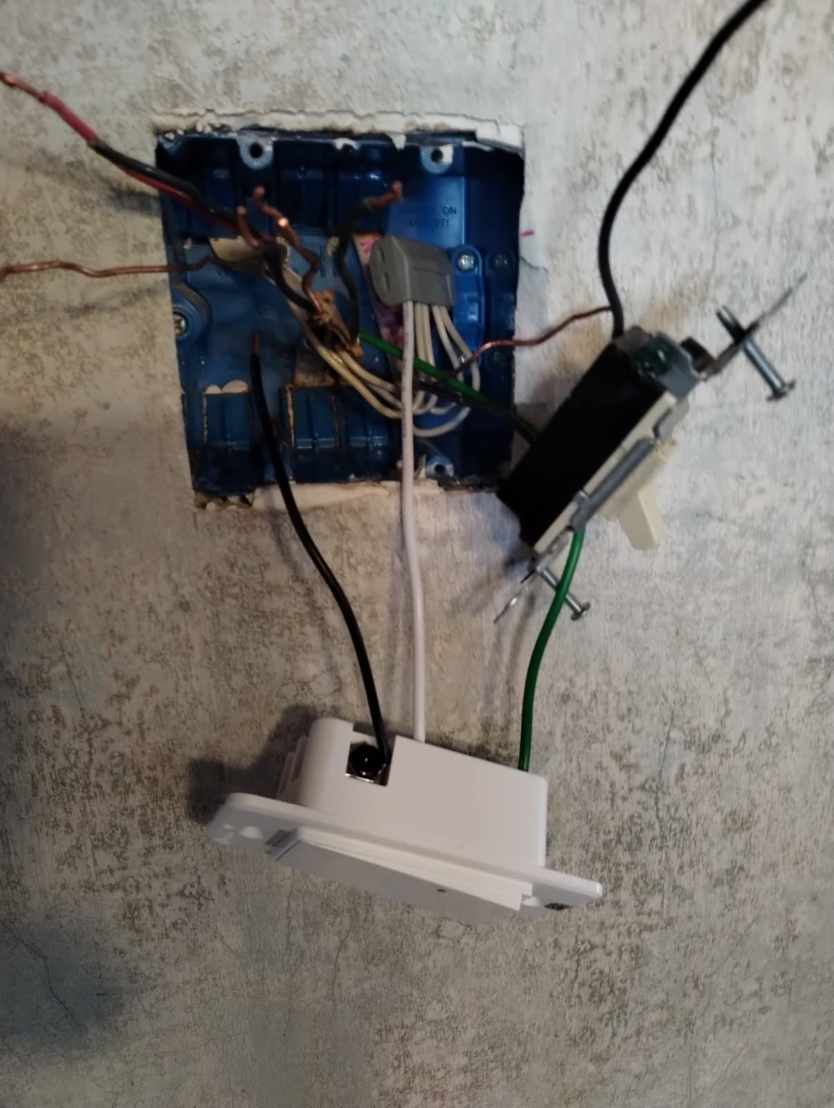 Kasa Smart 3 Way Switch, HS210 KIT, Need Neutral Wire customer photo 2