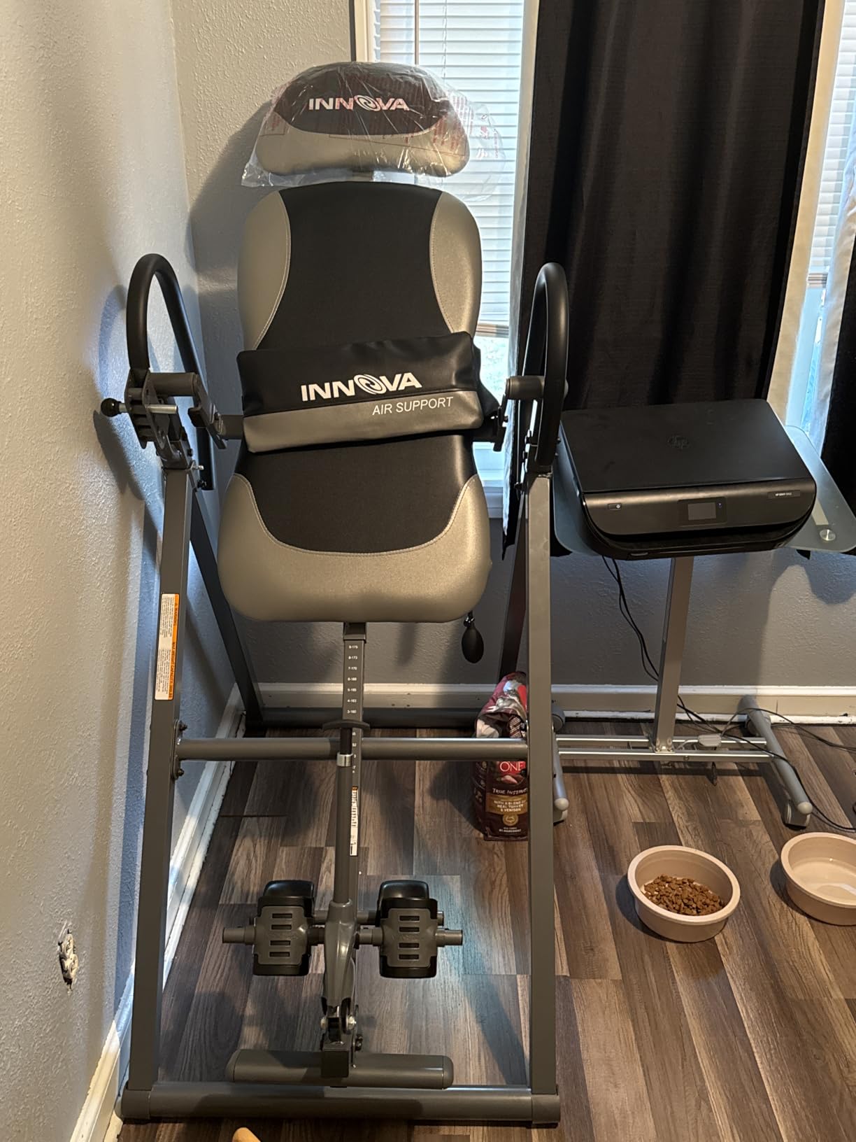 Innova ITX9900 Inversion Table with Air Lumbar Support, Black/Gray customer photo 2