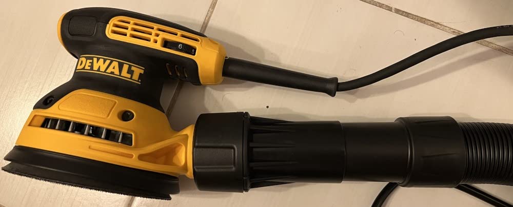 DEWALT 4 Gal. 5.0 HP Poly Wet/Dry Vacuum with Hose and Accessories DXV04T customer photo 2