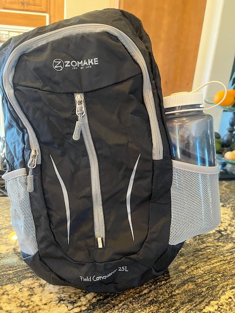 ZOMAKE Lightweight Packable Backpack 30L, Foldable Hiking Backpacks Water Resistant Compact Folding Daypack for Travel(Dark Green) customer photo 1