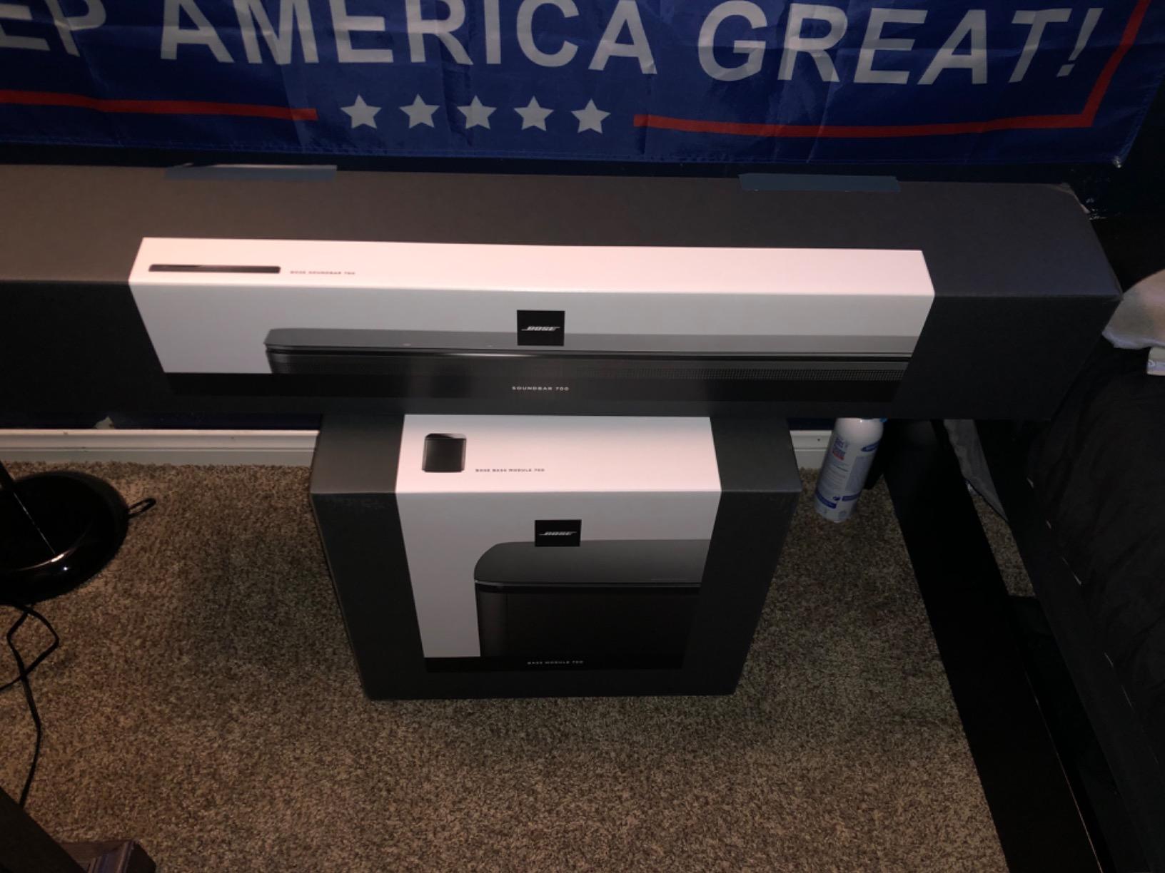 Bose Smart Soundbar 700: Premium Bluetooth Soundbar with Alexa Voice Control Built-in, Black customer photo 2