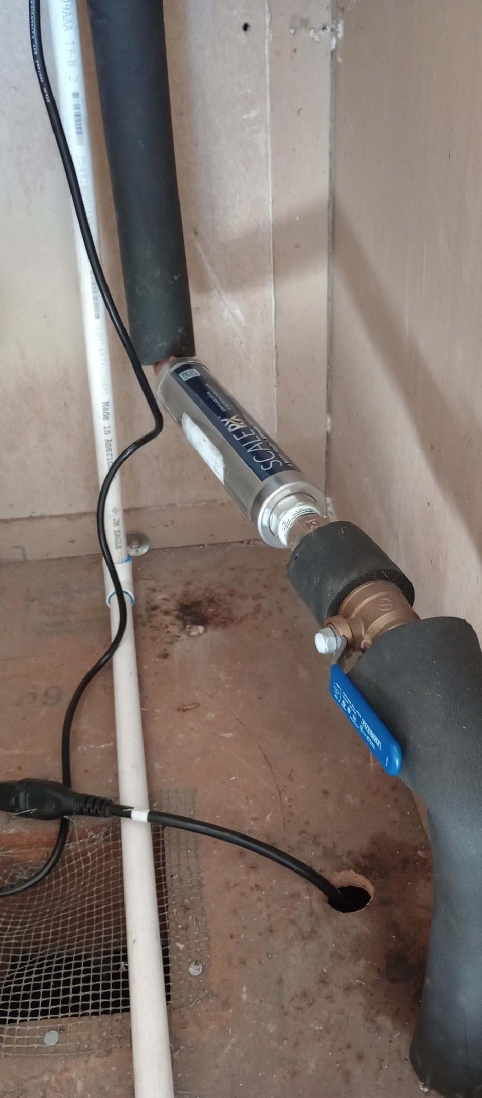 ScaleRX ¾-Inch Water Heater Descaler and Scale Prevention System customer photo 2