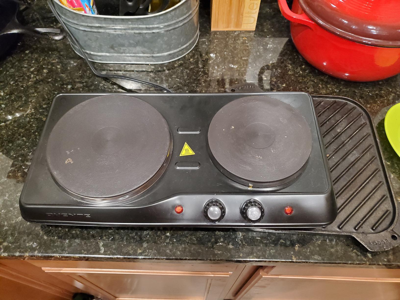 OVENTE Electric Cast Iron Double Burner, 1700W Hot Plate, Black BGS102B customer photo 1