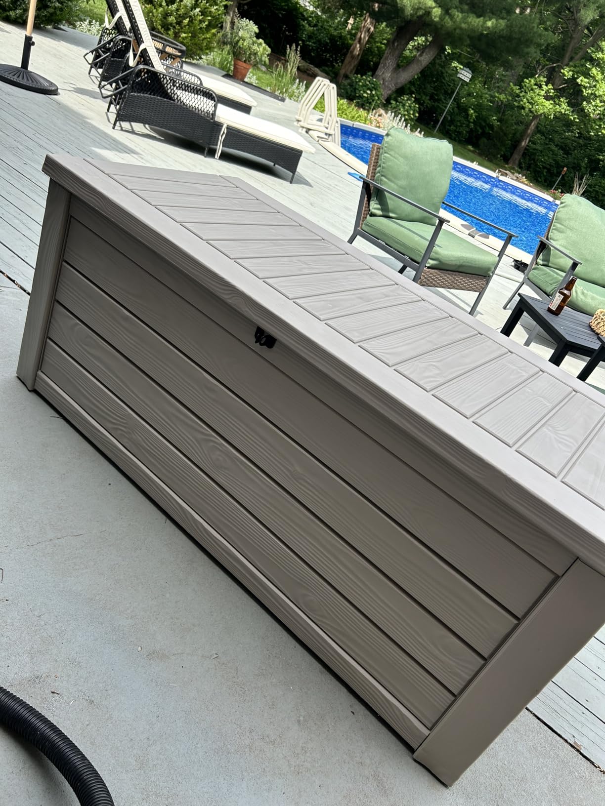 Keter Westwood Outdoor Storage Deck Box, 150 Gallon, Dark Grey customer photo 2