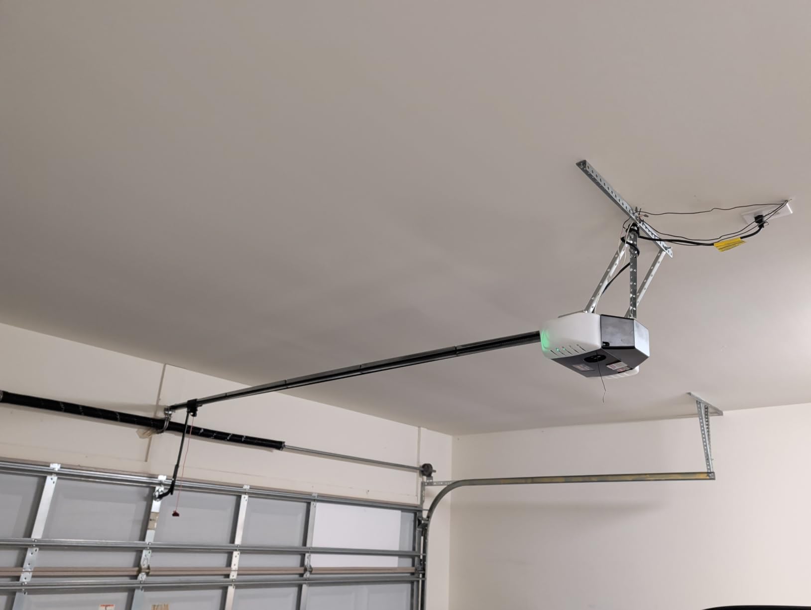 Genie StealthDrive Connect Smart Belt Drive Garage Door Opener, 7155-TKV customer photo 1