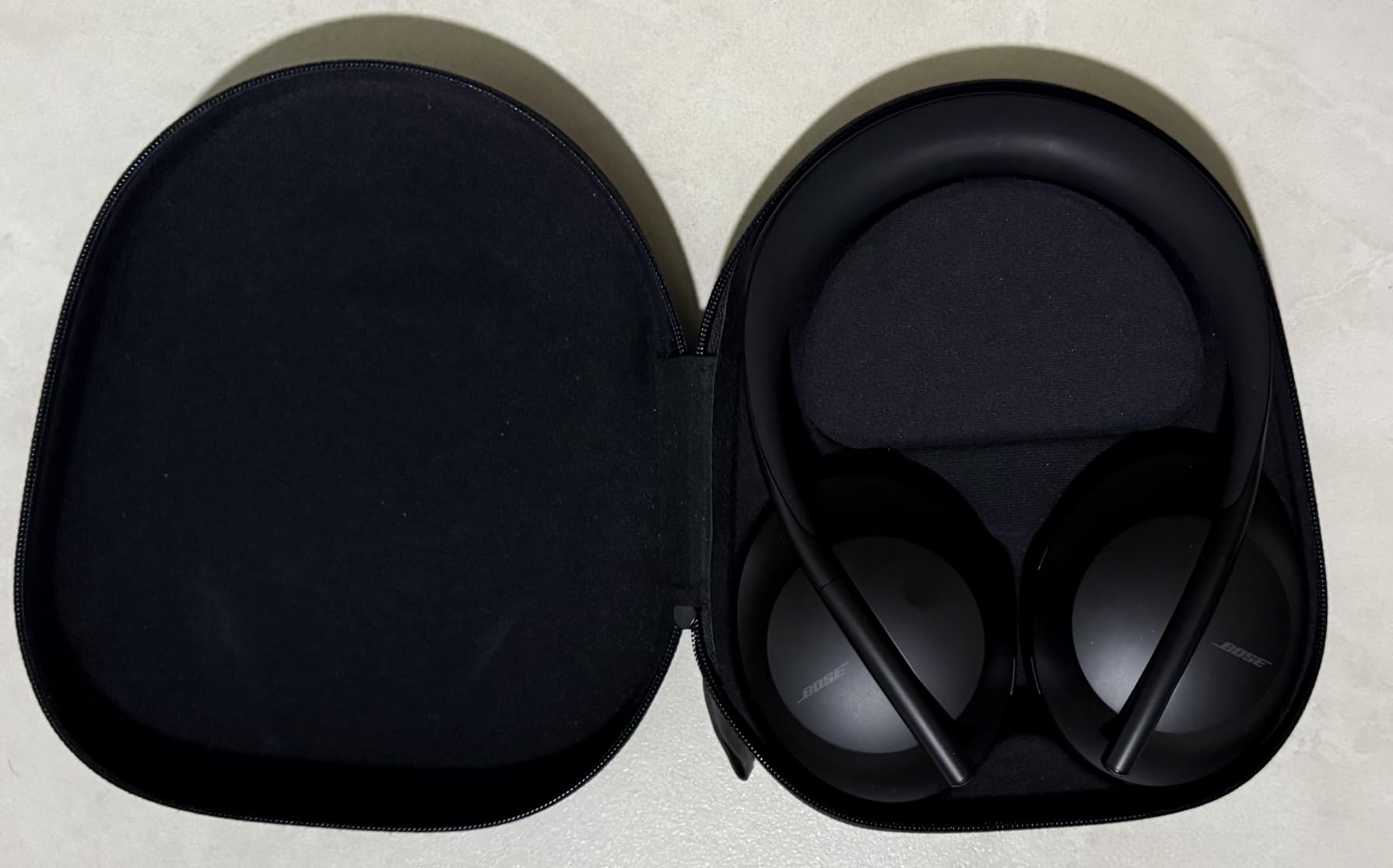 Bose Noise Cancelling Wireless Bluetooth Headphones 700, with Alexa Voice Control, Soapstone customer photo 1