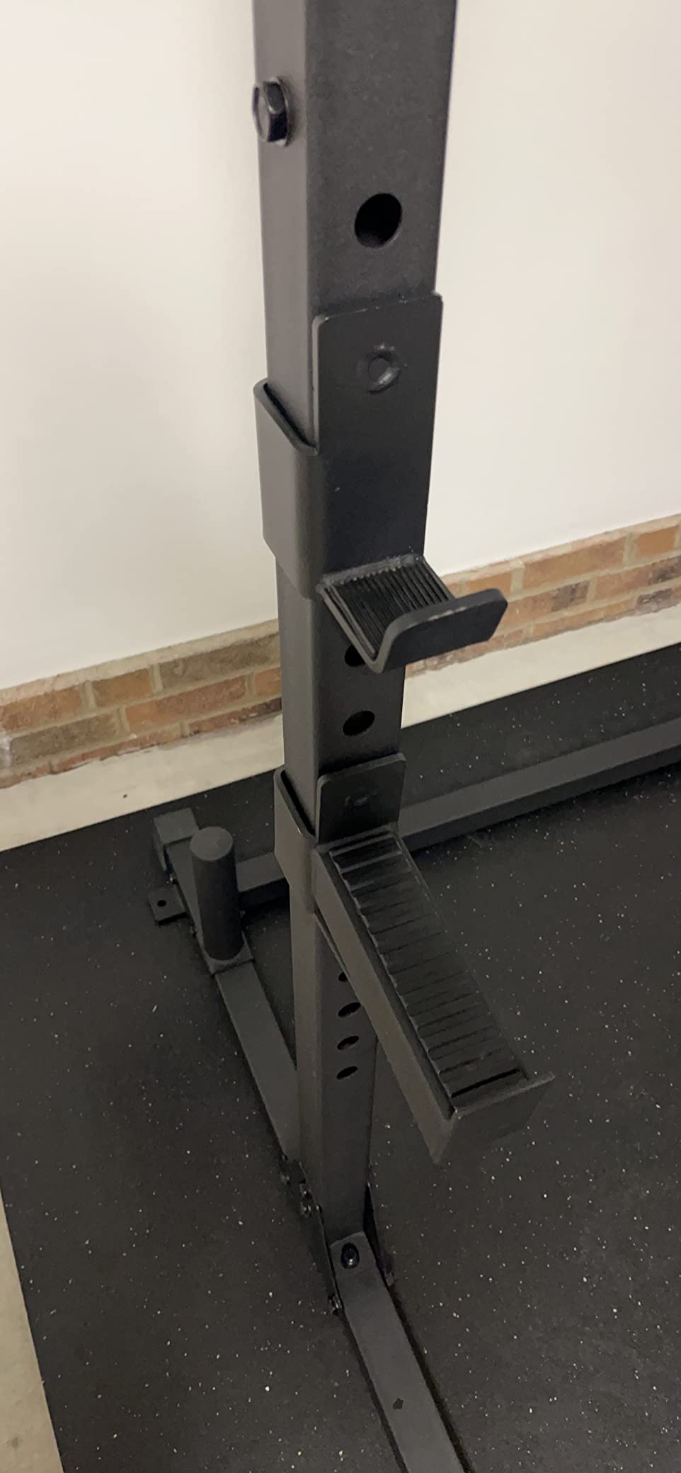 800LB Capacity Squat Rack with Pull Up Bar, Adjustable Power Cage, Home Gym customer photo 1