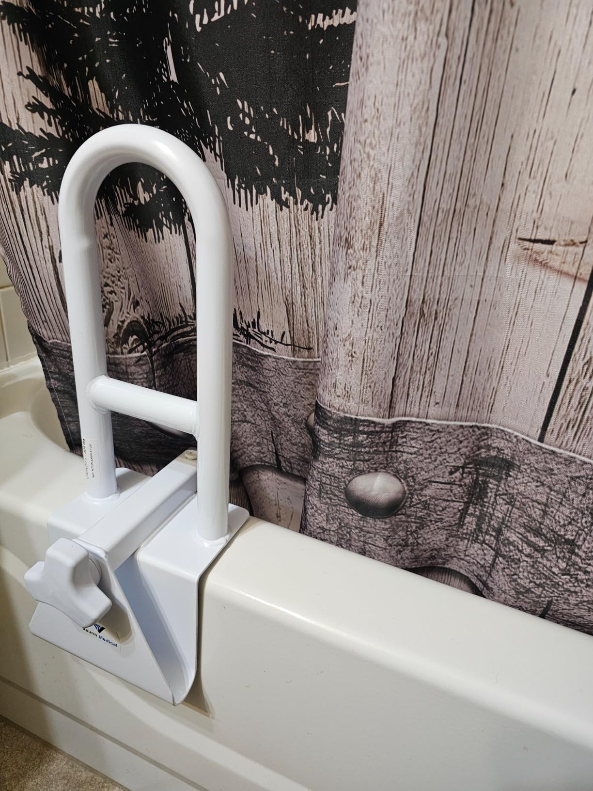 Vaunn Medical Secure Bathtub Safety Rail, Shower Grab Bar Handle for Elderly and Disabled, Secure Locking Tub Clamp, 300 lbs customer photo 1