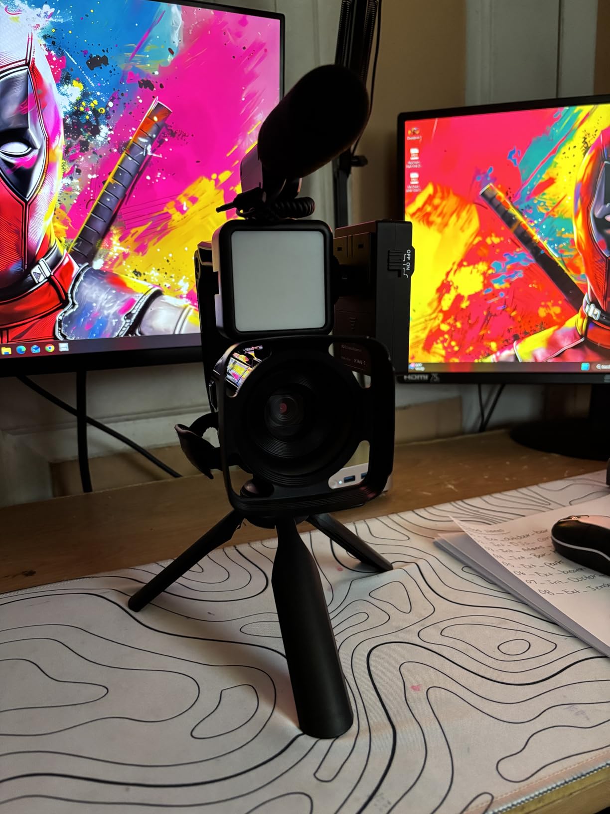 Ulanzi VL49 On-Camera LED Video Fill Light, 5500K 2000mAh Rechargeable customer photo 2